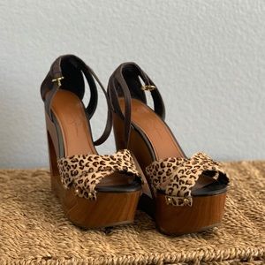 Wooden wedges, leopard print 7